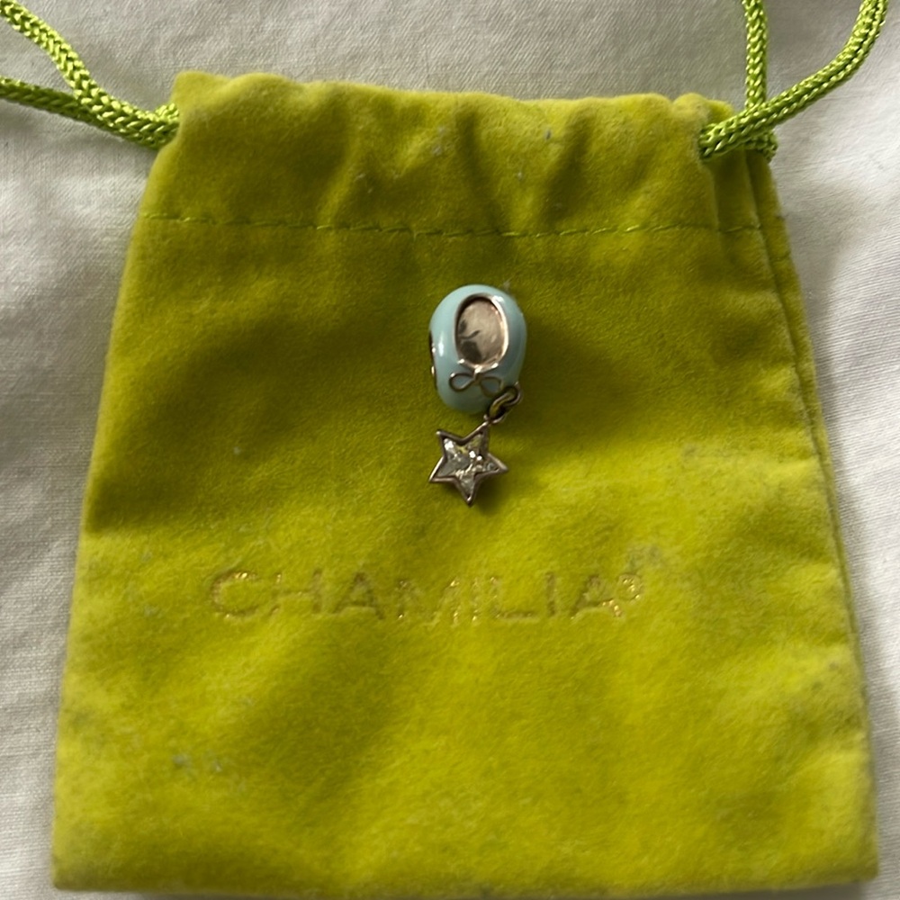 Chamilia sterling silver Baby Shoe with Swarovski crystal star charm